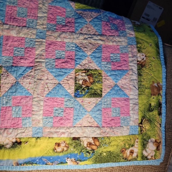 Handmade Easter Spring quilt baby blanket - Picture 2 of 4
